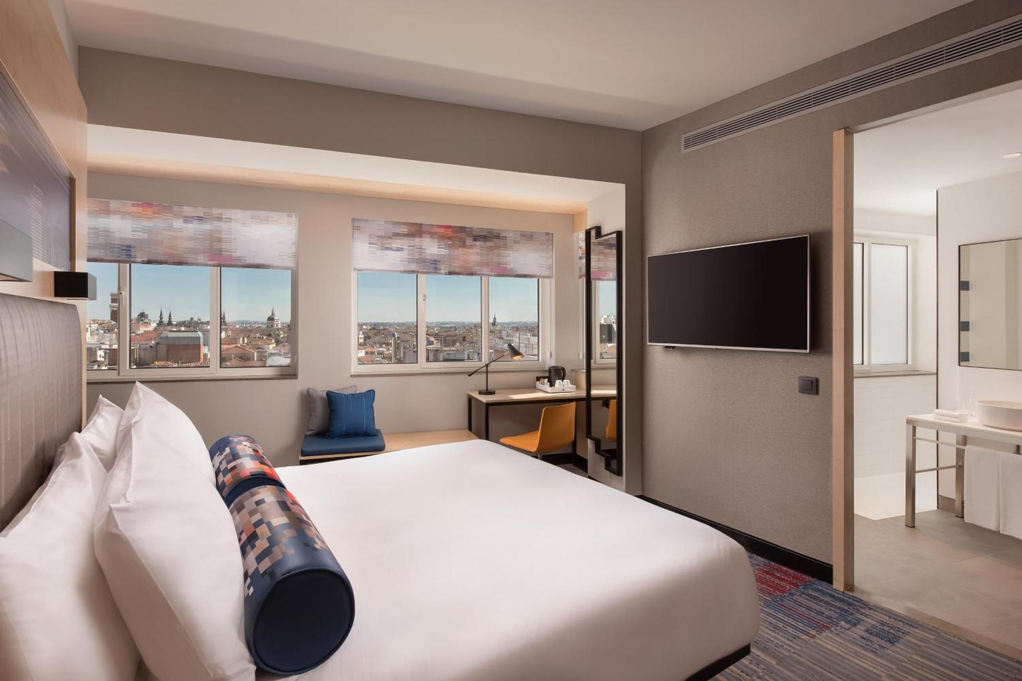 Aloft Madrid Gran Via Hotel Eksteriør billede