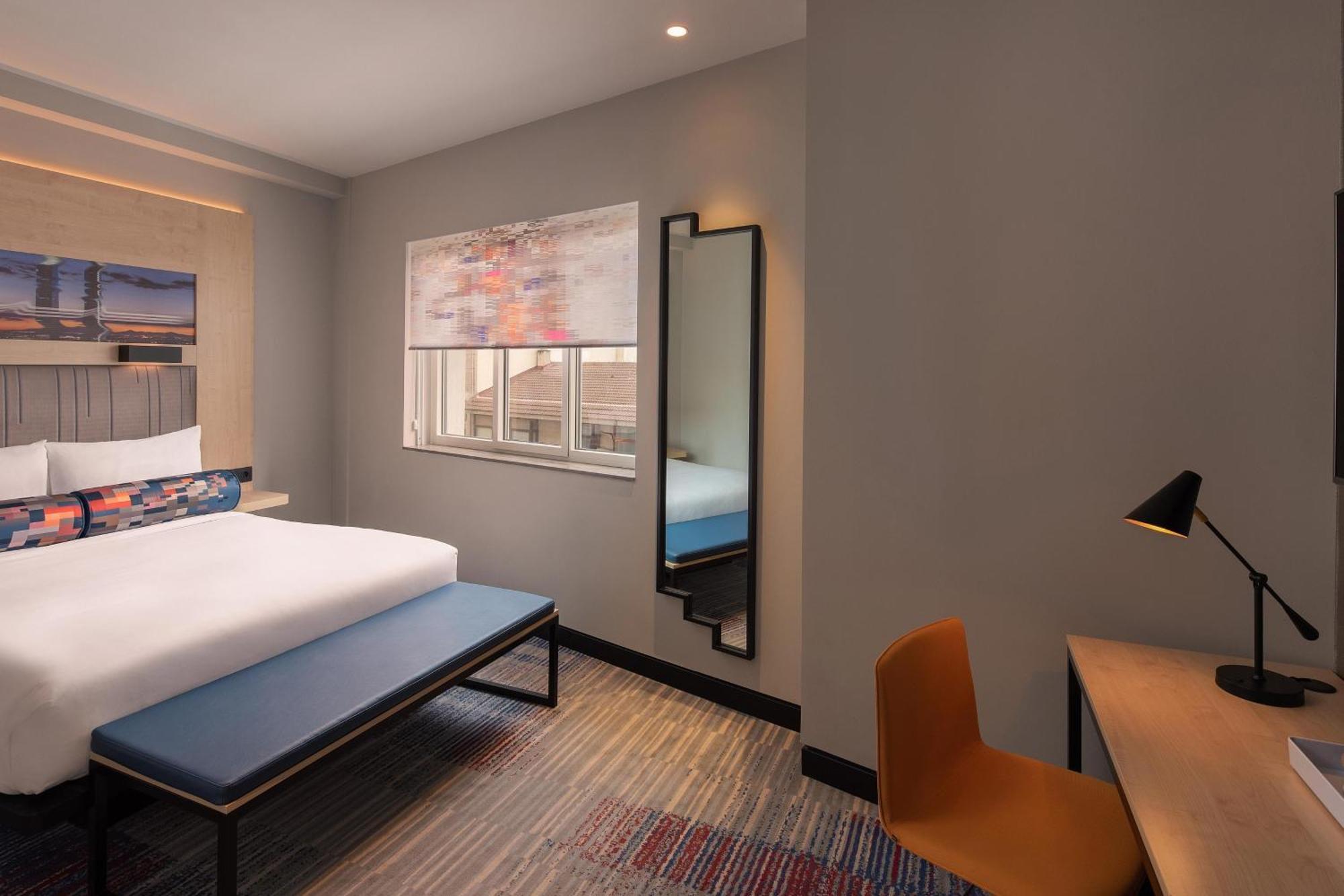 Aloft Madrid Gran Via Hotel Eksteriør billede