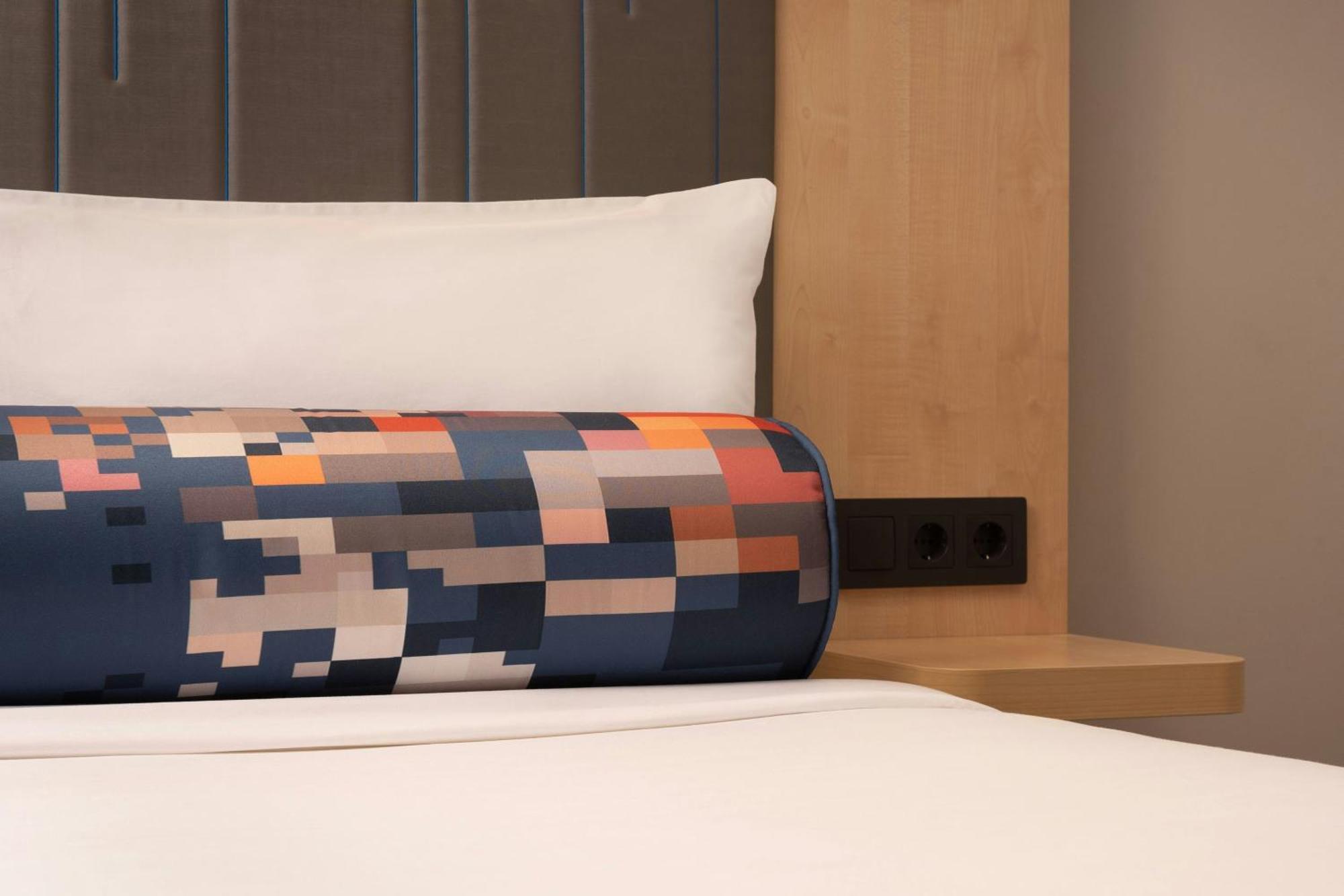 Aloft Madrid Gran Via Hotel Eksteriør billede