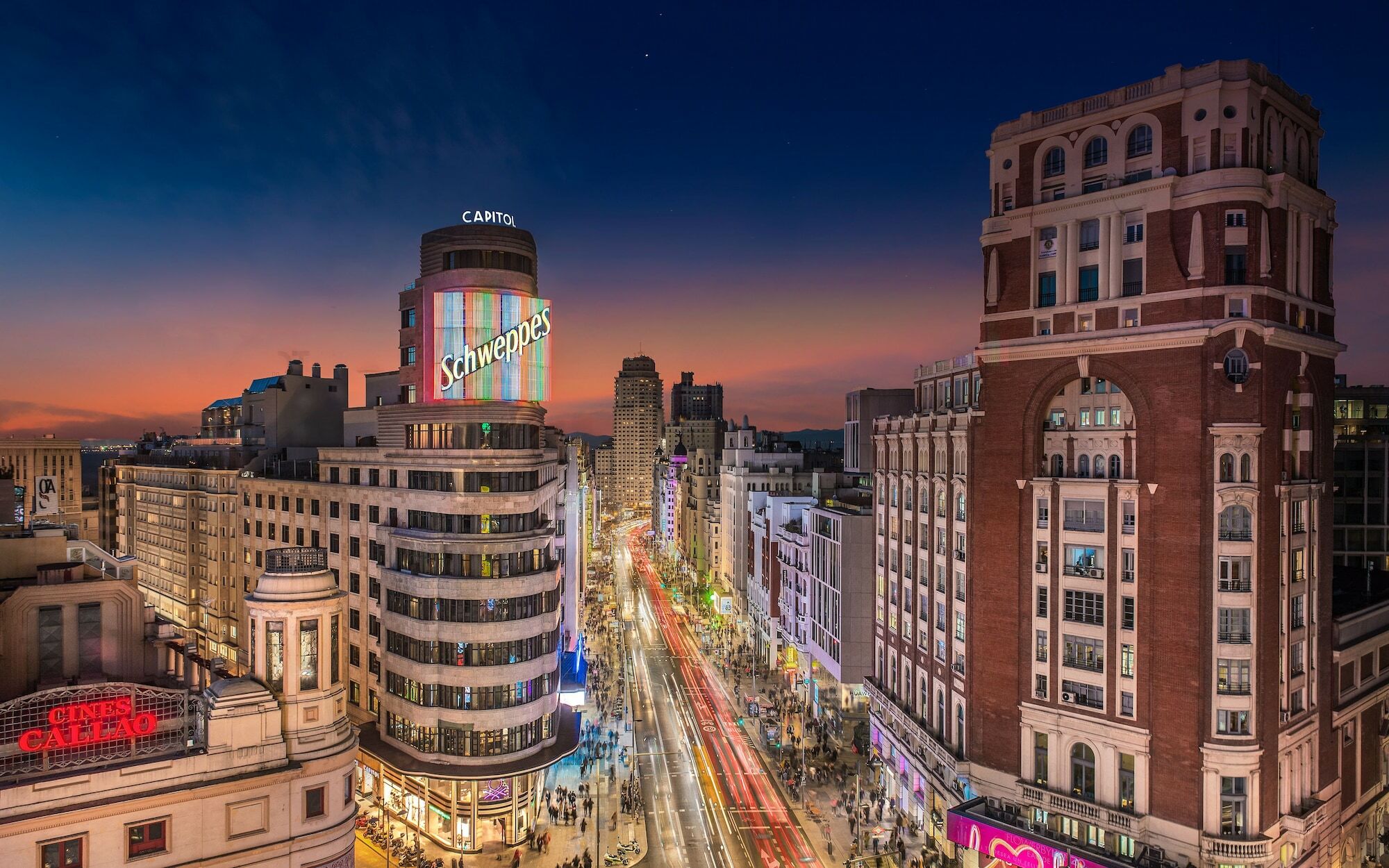 Aloft Madrid Gran Via Hotel Eksteriør billede
